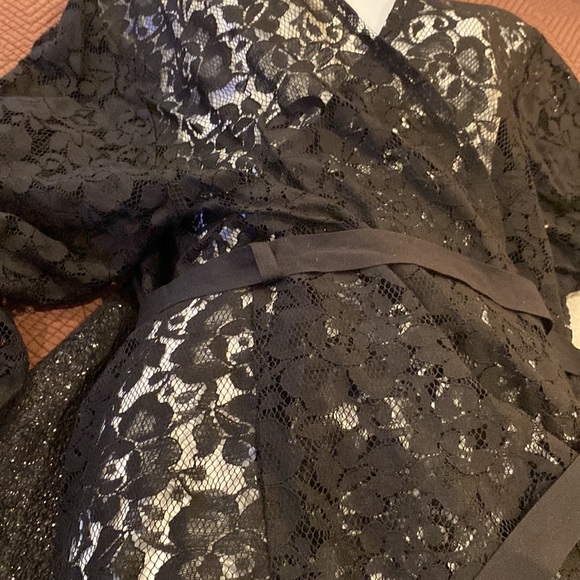 Black Lace Cover Up or Robe - Picture 4 of 5